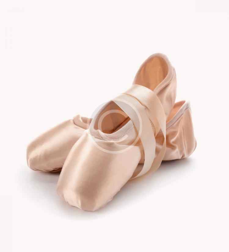 Ballet shoes